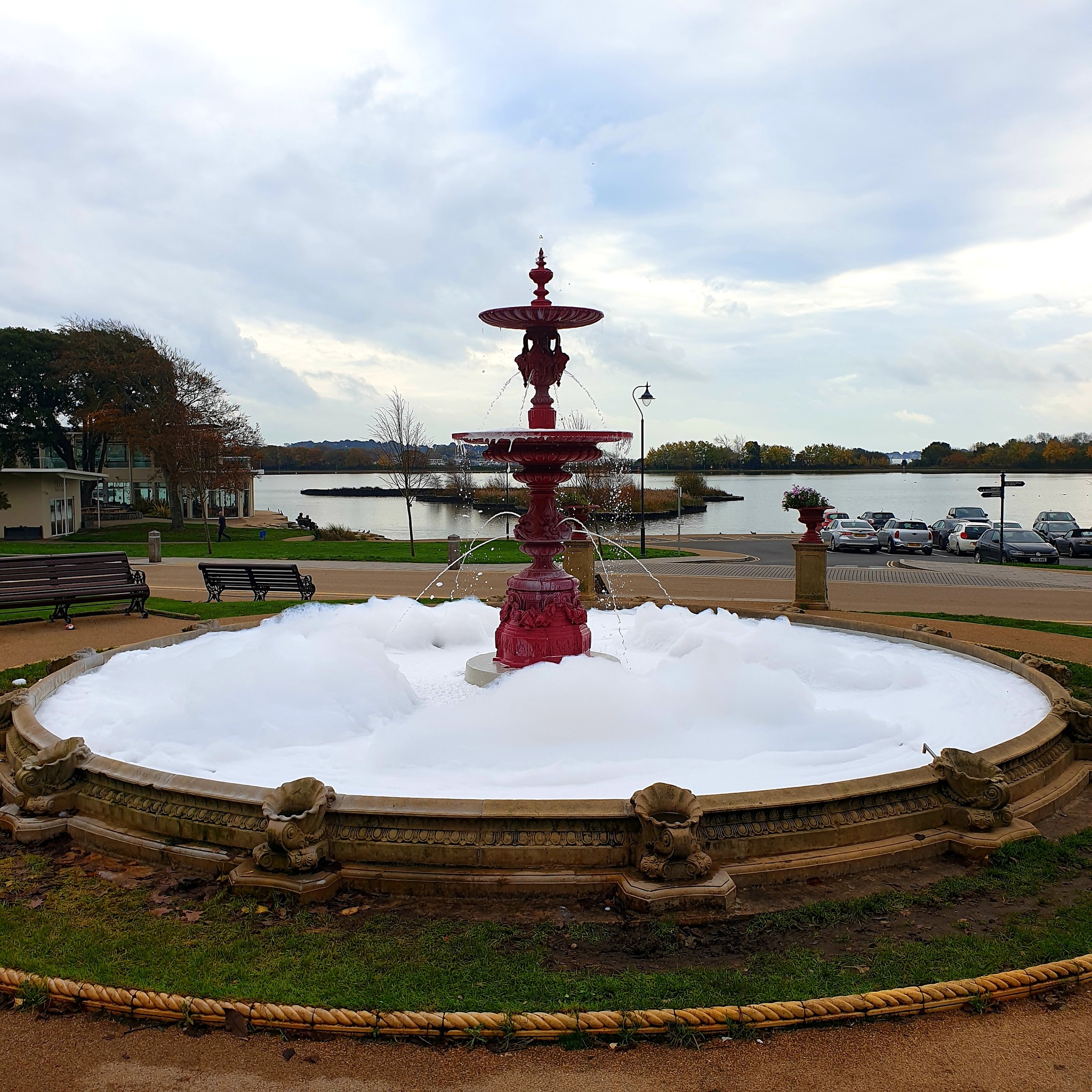Washing up liquid poured in fountain at Poole Park